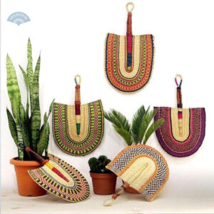 Eventail bolga "SURPRISE" aux motifs africains vibrants