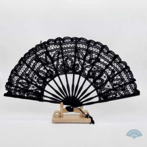 Éventail dentelle élégante pour une touche de sophistication
