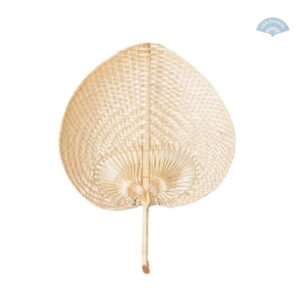 Éventail en palmier, design naturel et élégant