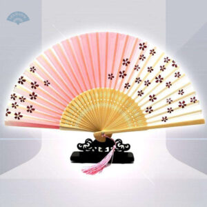Éventail japonais Sakura rose, élégant et délicat