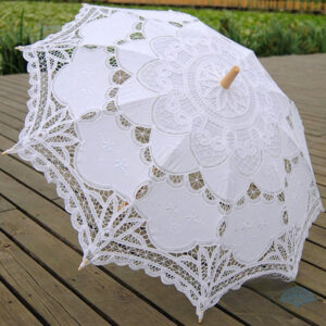Ombrelle en dentelle blanche élégante et raffinée